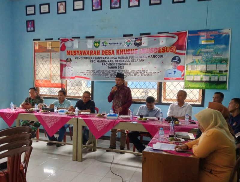 Pemerintah Desa Manggul Gelar Musdesus Pembentukan Koperasi Merah Putih